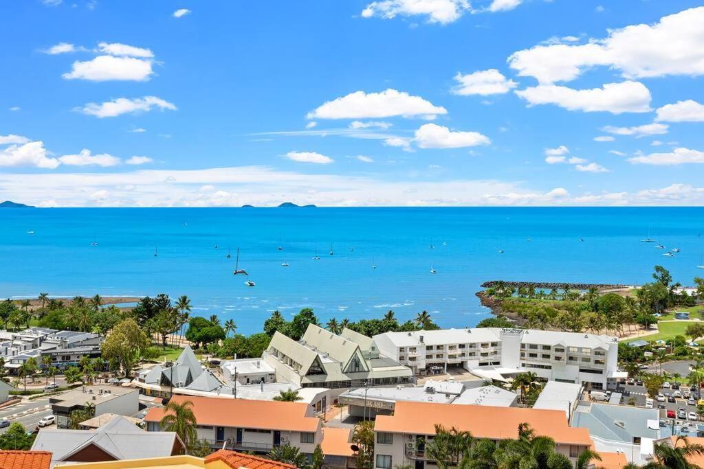 Aqua Vista Apartman Airlie Beach Kültér fotó