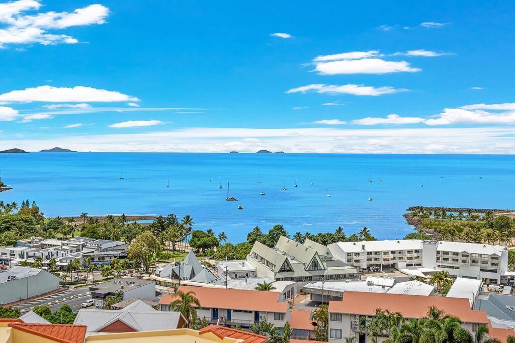 Aqua Vista Apartman Airlie Beach Kültér fotó